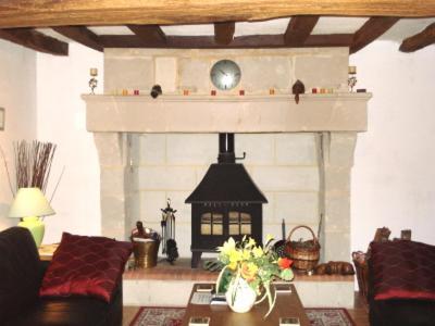La Maison Tournesol - 3 Bedroom House With Large Garden Near Saumur Saint-Martin-de-la-Place Exterior photo